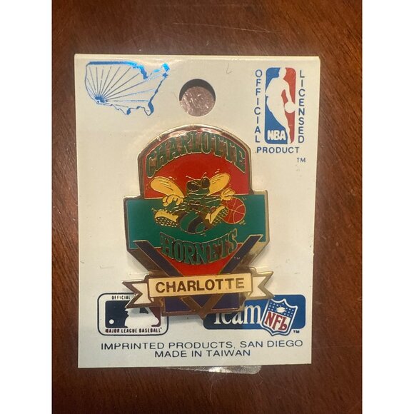 Charlotte Hornets NBA Licensed Enamel Lapel Hat‎ Pin - Picture 1 of 2